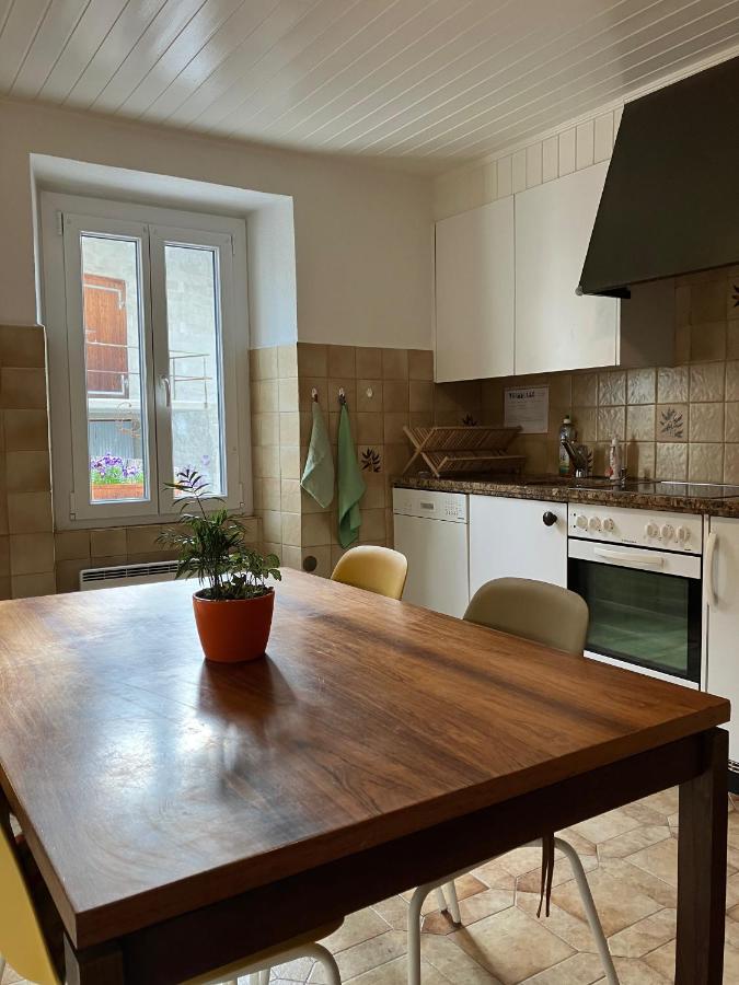 La Lanterne Apartment Sierre Luaran gambar