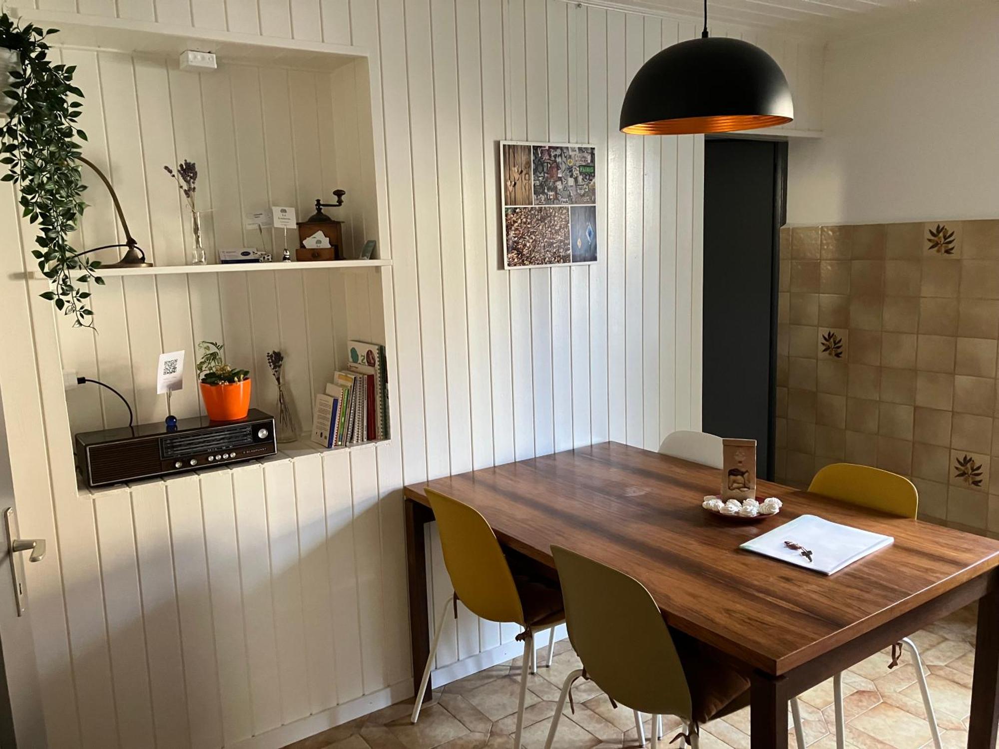 La Lanterne Apartment Sierre Luaran gambar