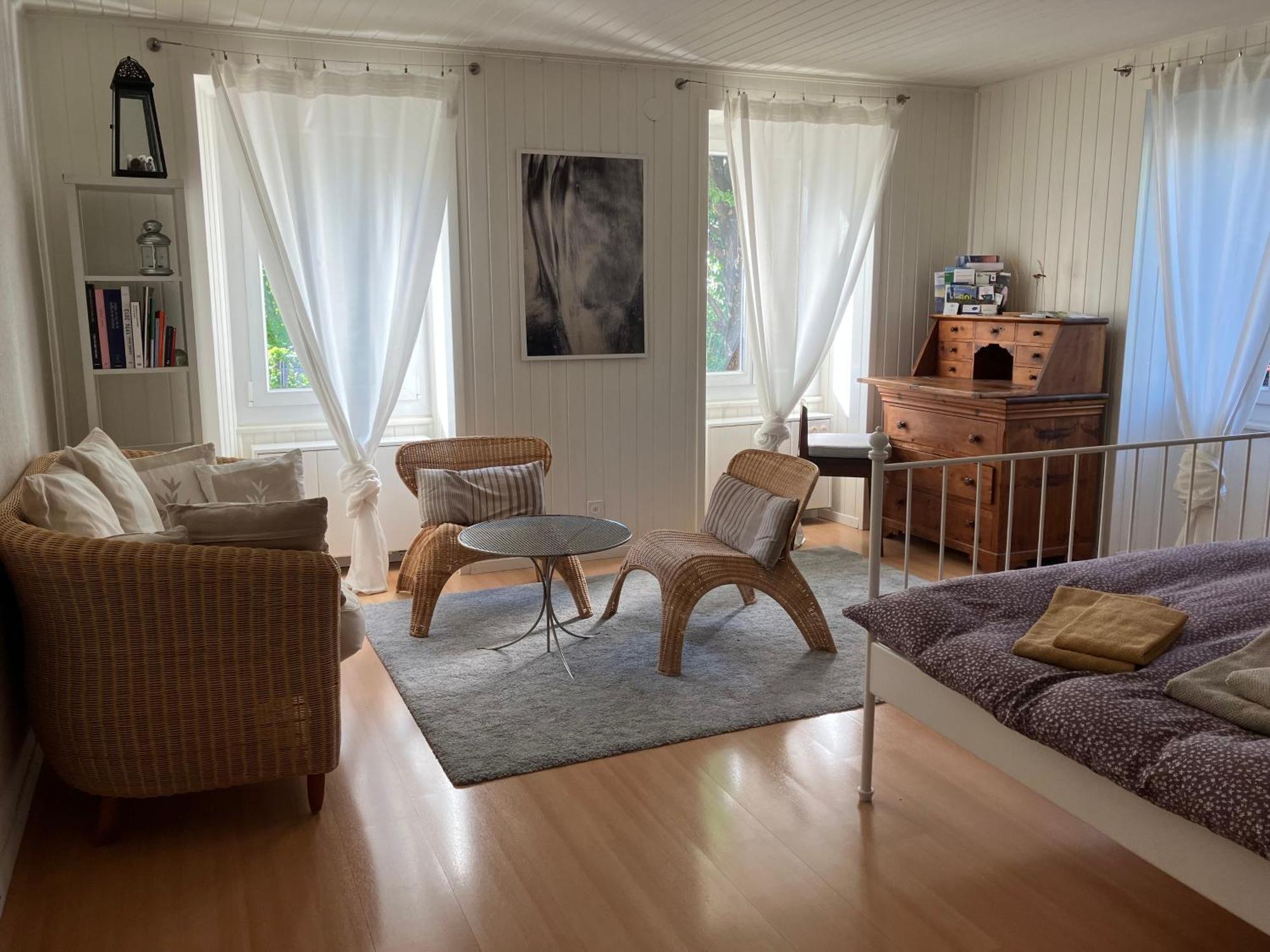 La Lanterne Apartment Sierre Luaran gambar